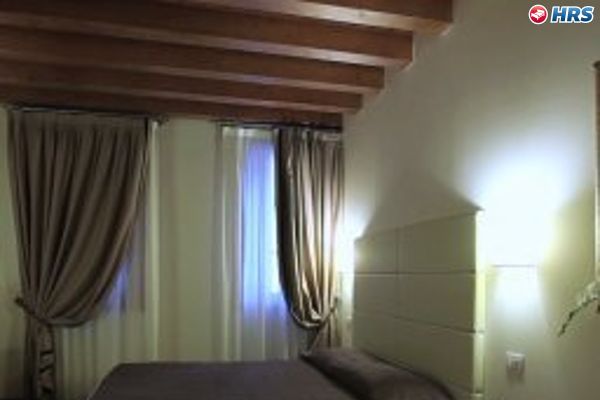 Villa Costanza Superior Rooms (Mestre)